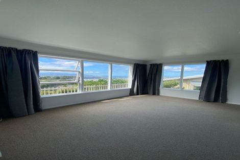 Photo of property in 1 Flint Way, Northland, Wellington, 6012