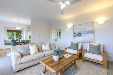 Photo of property in 23 Denholm Road, Hospital Hill, Napier, 4110