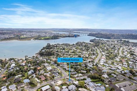 Photo of property in 3 Mayall Avenue, Beach Haven, Auckland, 0626