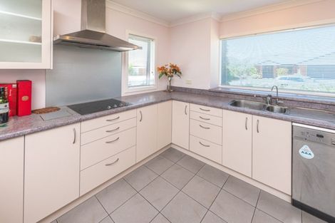 Photo of property in 21 Gilligan Close, College Estate, Whanganui, 4500