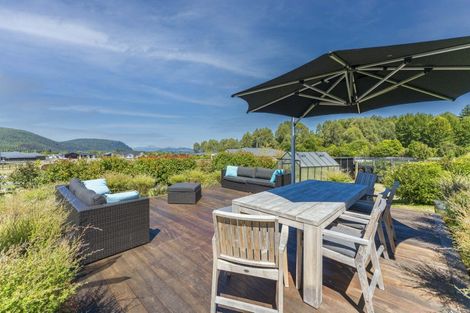 Photo of property in 4 Kanuka Grove, Kinloch, Taupo, 3377