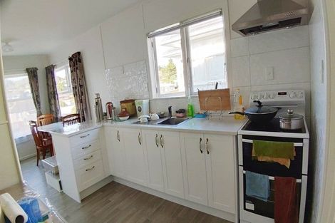 Photo of property in 33 Lingfield Street, Glenfield, Auckland, 0629