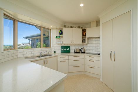 Photo of property in 68 Churchill Street, Kaikoura, 7300