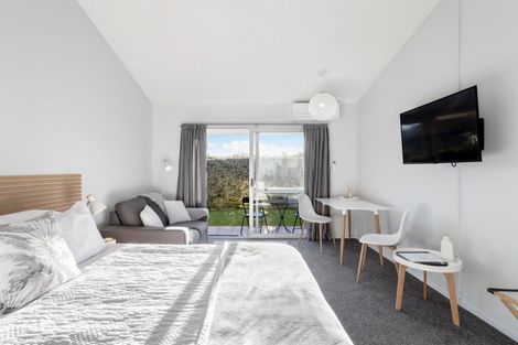 Photo of property in 4k Rutland Street, Picton, 7220