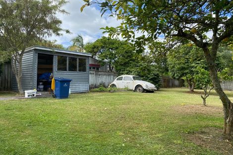 Photo of property in 94 Ferry Parade, Herald Island, Auckland, 0618