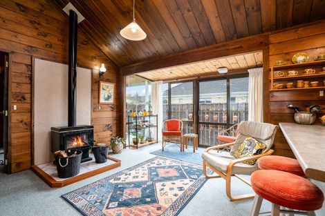 Photo of property in 42 Williams Street, Cambridge, 3434