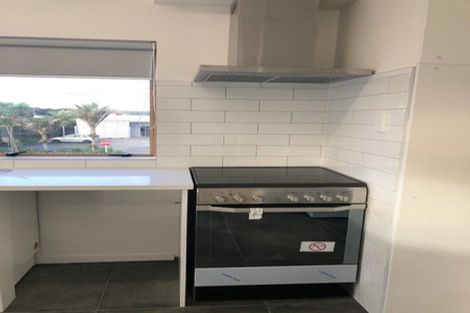 Photo of property in 3/762 Beach Road, Browns Bay, Auckland, 0630