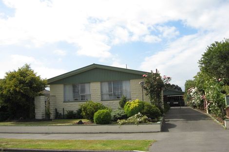 Photo of property in 5 Aspen Place, Parklands, Christchurch, 8083