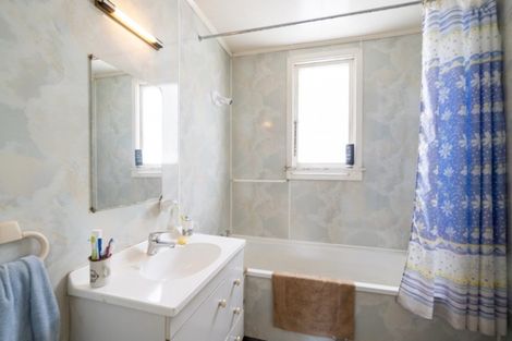 Photo of property in 4 Davis Avenue, Ranfurly, 9332