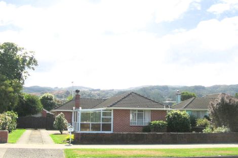 Photo of property in 166 Mcleod Street, Elderslea, Upper Hutt, 5018