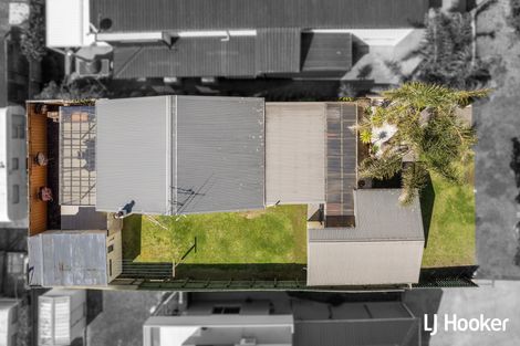 Photo of property in 40 Ocean View Road, Waihi Beach, 3611