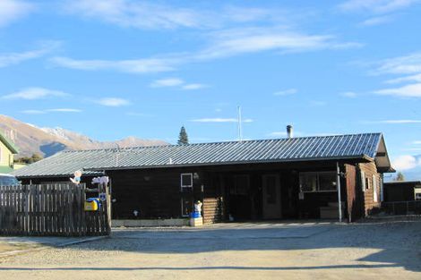 Photo of property in 145 Tenby Street, Wanaka, 9305