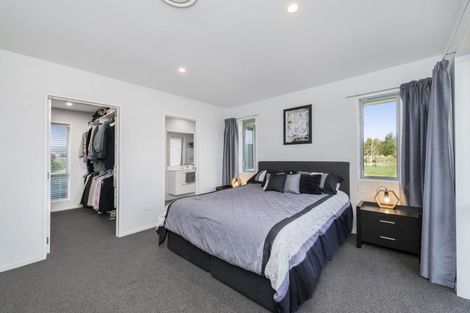 Photo of property in 25 Landsborough Drive, Darfield, 7571