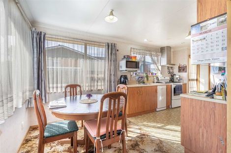 Photo of property in 8 Milford Street, Heidelberg, Invercargill, 9812