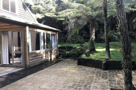 Photo of property in 36 Rimu Road, Oratia, Auckland, 0604