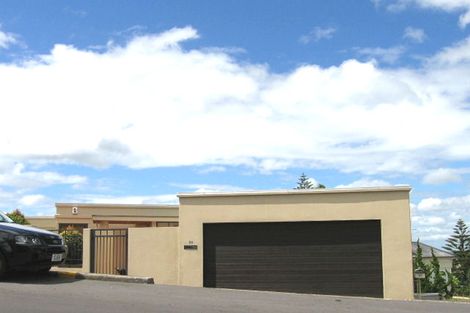 Photo of property in 35 Hinemoa Street, Birkenhead, Auckland, 0626