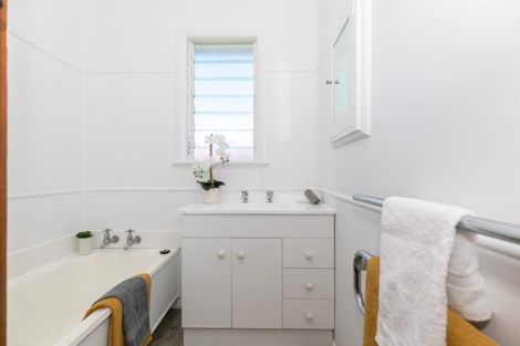 Photo of property in 167 Clarkin Road, Fairfield, Hamilton, 3214