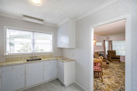 Photo of property in 33 Rugby Street, Levin, 5510