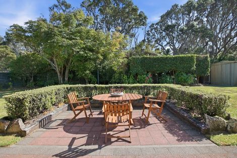 Photo of property in 5 Kawaroa Close, New Plymouth, 4310