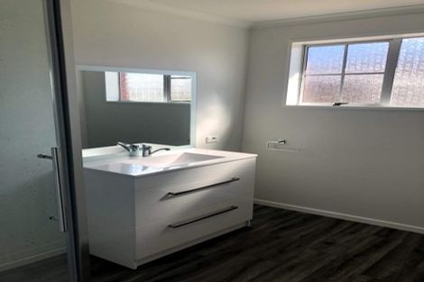 Photo of property in 141 Queenspark Drive, Parklands, Christchurch, 8083