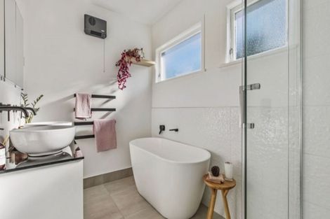 Photo of property in 5 Golf Road, Mount Maunganui, 3116