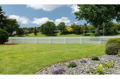 Photo of property in 90 Sherwood Street, Bellevue, Tauranga, 3110