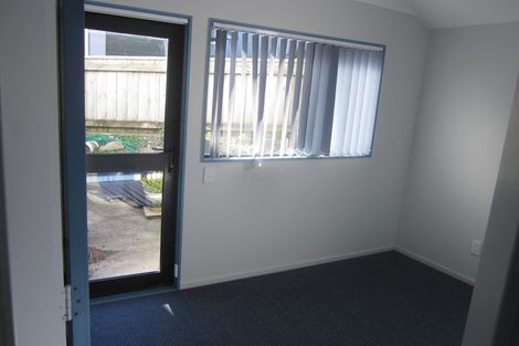 Photo of property in 30a Bowes Crescent, Strathmore Park, Wellington, 6022