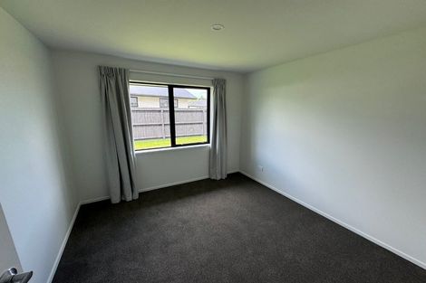 Photo of property in 5 Cabbage Close, Halswell, Christchurch, 8025