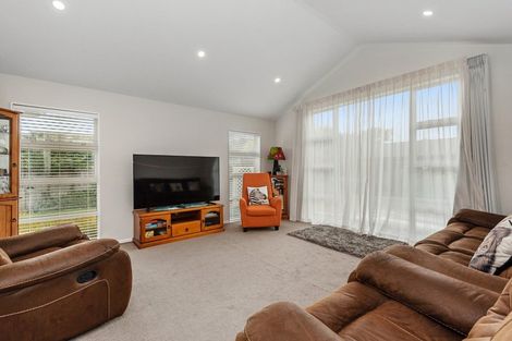 Photo of property in 11 Allendale Place, Morrinsville, 3300