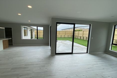 Photo of property in 9 Miharo Crescent, Flagstaff, Hamilton, 3210