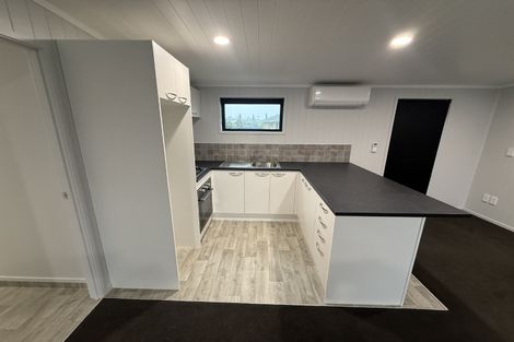Photo of property in 11 Cooper Place, Papakura, 2110
