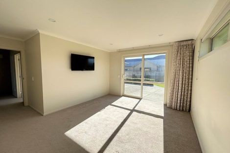 Photo of property in 47 Silverstream Drive, Mosgiel, 9024