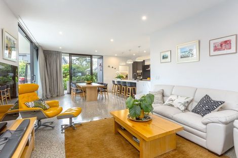 Photo of property in 91 Kuratawhiti Street, Greytown, 5794