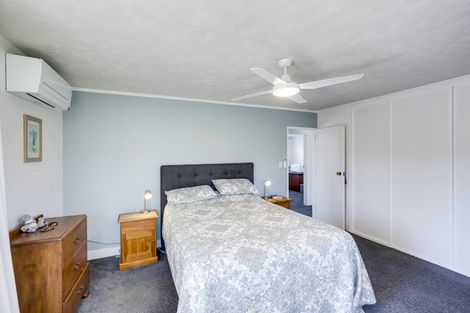 Photo of property in 30c Neeve Road, Taradale, Napier, 4112