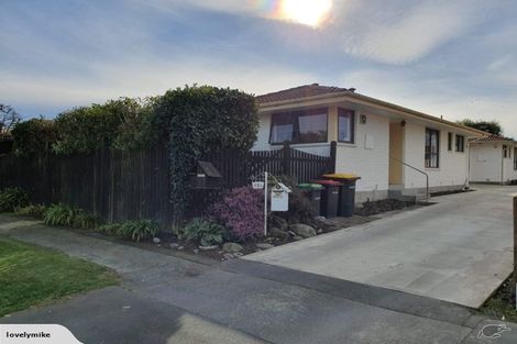 Photo of property in 2/12 Camrose Place, Ilam, Christchurch, 8041
