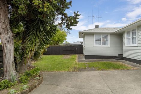 Photo of property in 48 Millers Road, Brookfield, Tauranga, 3110