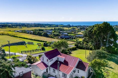 Photo of property in 161 Wairau Road, Kaitake, New Plymouth, 4374