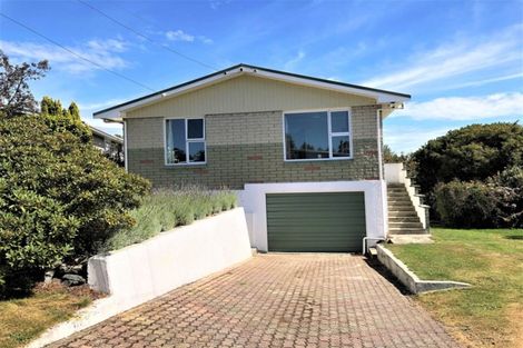 Photo of property in 22 Golfers Drive, Balclutha, 9230