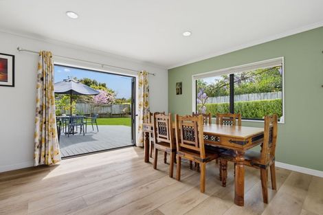 Photo of property in 27 Amberley Crescent, Bethlehem, Tauranga, 3110