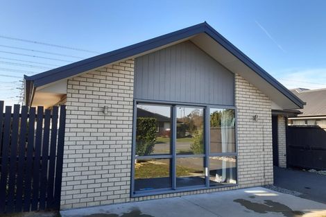 Photo of property in 17 Charente Way, Yaldhurst, Christchurch, 8042