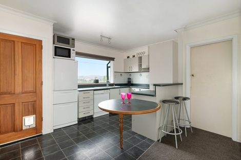 Photo of property in 2 Cambridge Road, Judea, Tauranga, 3110