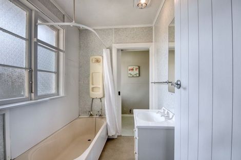 Photo of property in 47a Cook Street, Foxton, 4814