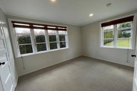 Photo of property in 58 Tahapa Crescent, Meadowbank, Auckland, 1072