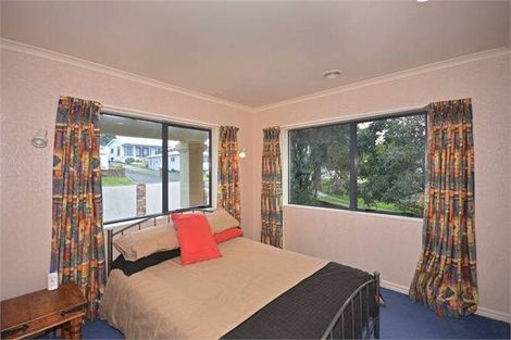Photo of property in 71a Oceanview Road, Mount Maunganui, 3116