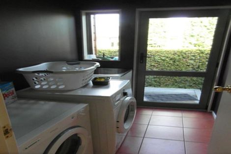 Photo of property in 14a Knighton Road, Hillcrest, Hamilton, 3216