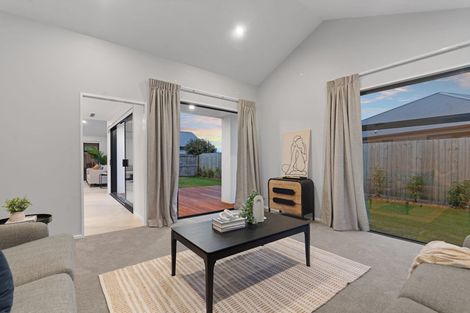 Photo of property in 131 Aviemore Drive, Marshland, Christchurch, 8083