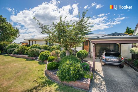 Photo of property in 9 Cedar Crescent, Mosgiel, 9024