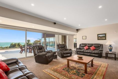 Photo of property in 9 Lily Close, Camborne, Porirua, 5026