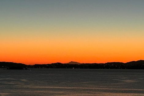 Photo of property in 2a Rangiuru Road, Mahina Bay, Lower Hutt, 5013