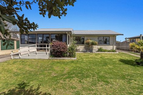 Photo of property in 5 Alpha Avenue, Coastlands, Whakatane, 3120